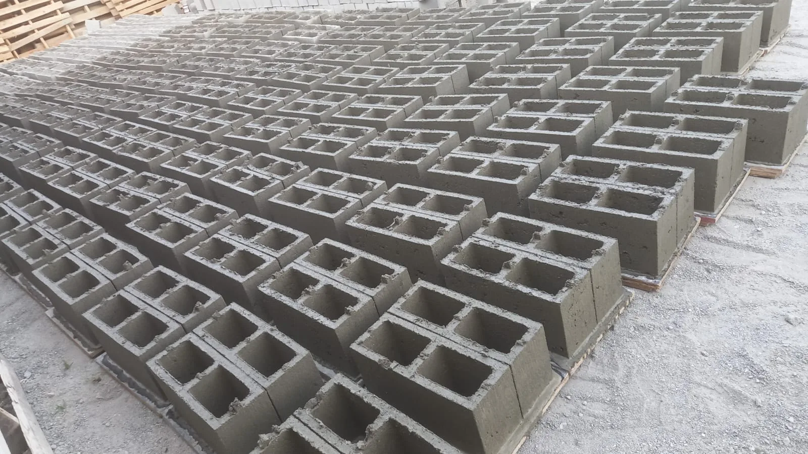 Peças de concreto com acabamento fino
